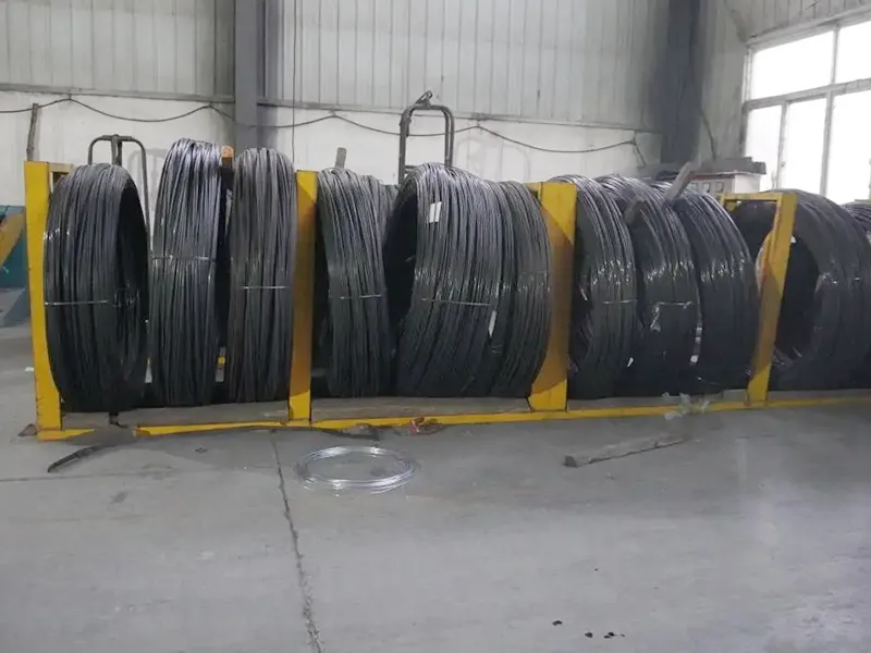 ลวดพีซีพื้นผิวเรียบ